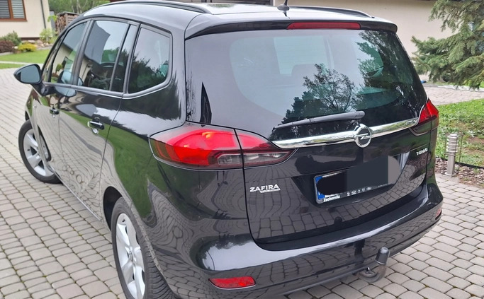 Opel Zafira cena 42500 przebieg: 89000, rok produkcji 2014 z Bieżuń małe 79